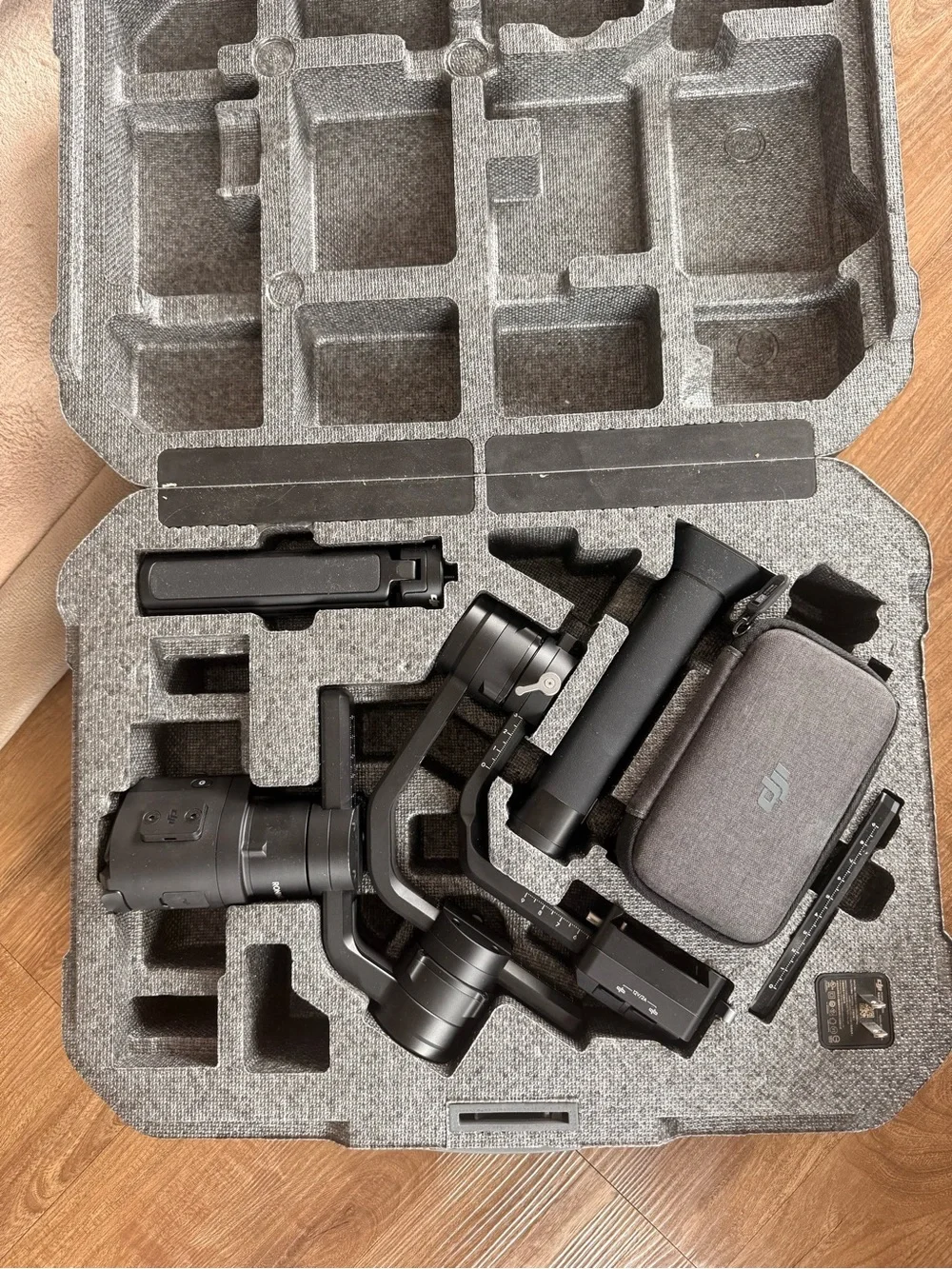 DJI Ronin-S Stabilizer Kit in Black and Gray